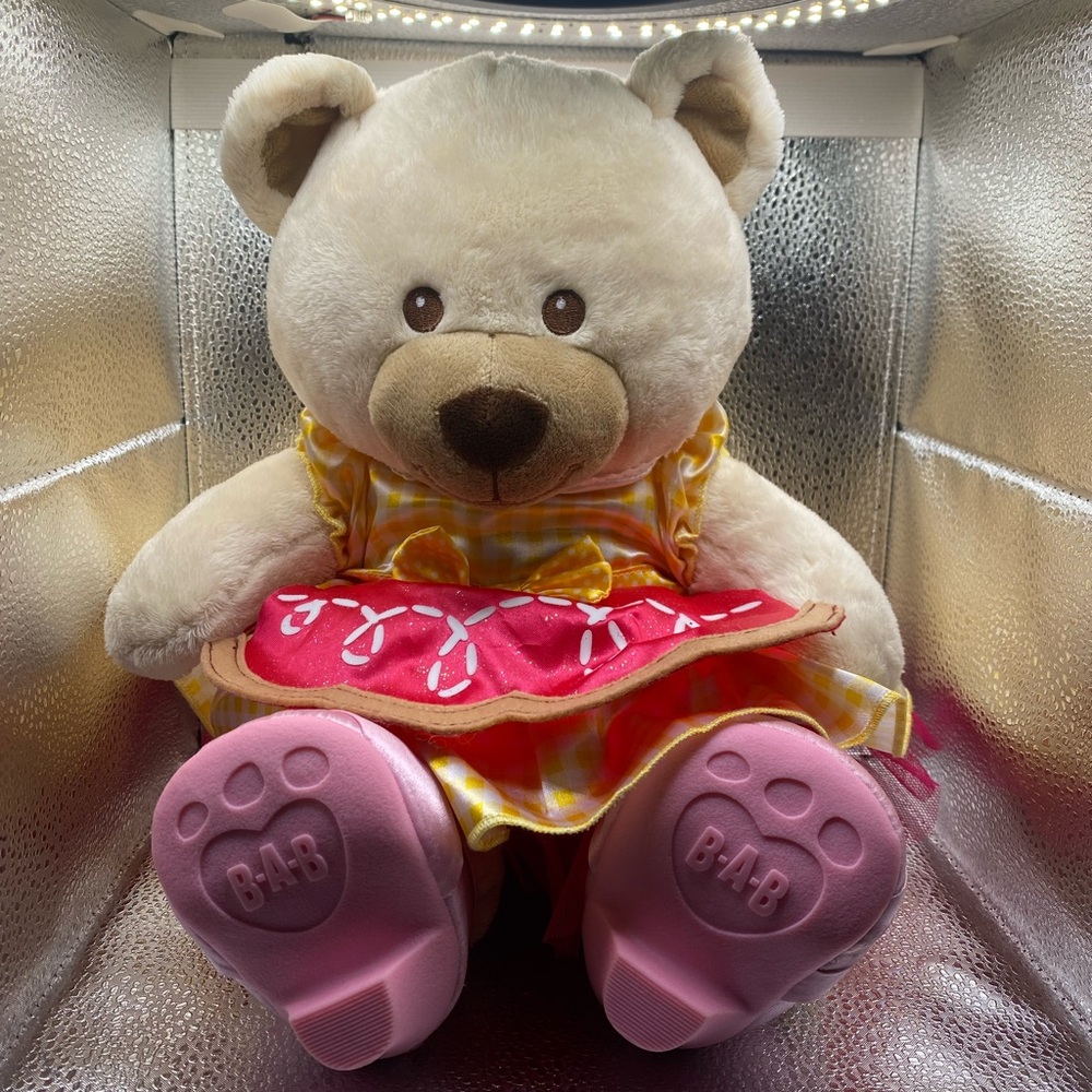 Build-A-Bear Velvet Hugs Tan Plushy Teddy Bear Asthma and Allergy Friendly